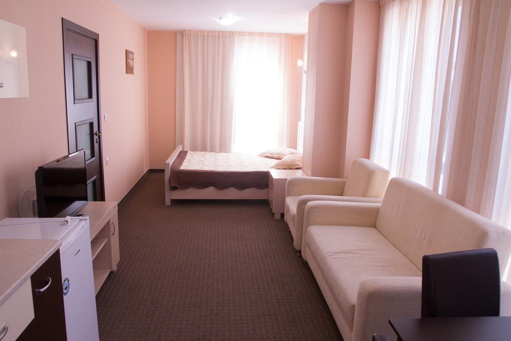 Guest House Sg-Brothers Obzor Eksteriør billede