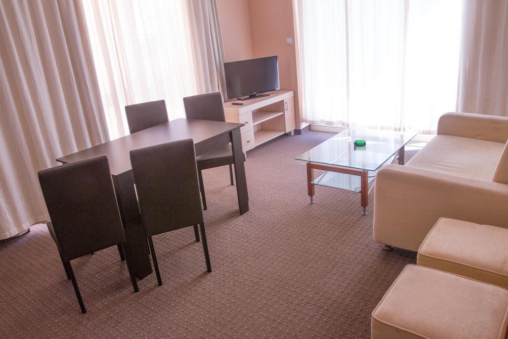 Guest House Sg-Brothers Obzor Eksteriør billede