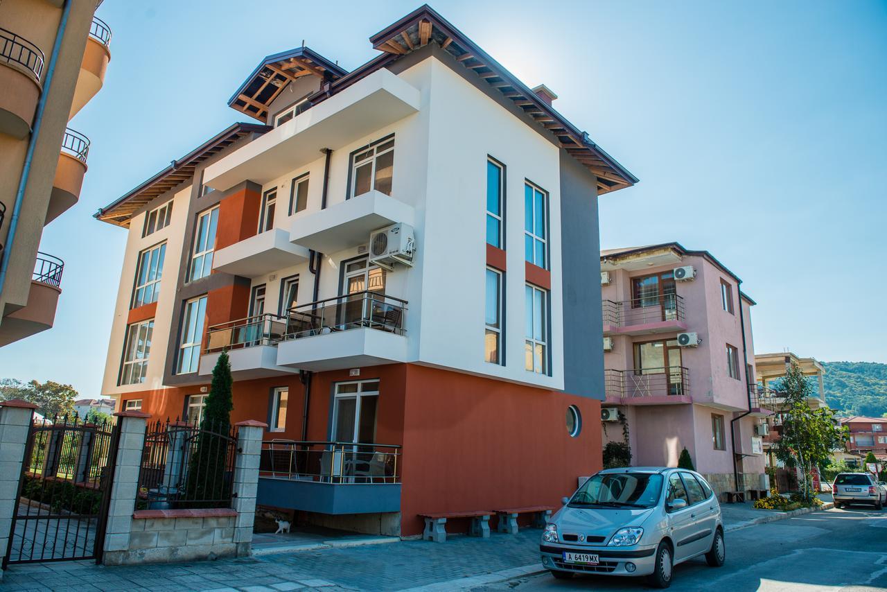 Guest House Sg-Brothers Obzor Eksteriør billede