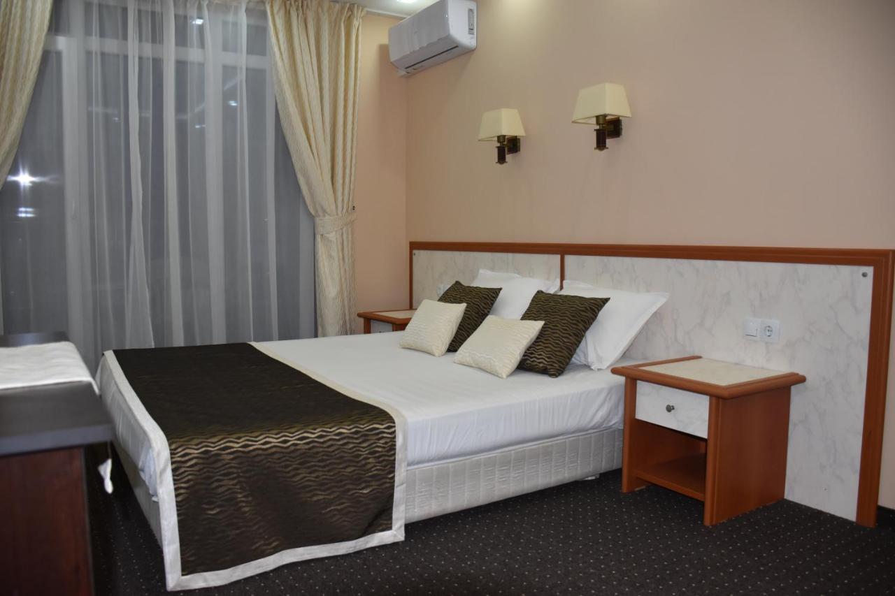 Guest House Sg-Brothers Obzor Eksteriør billede